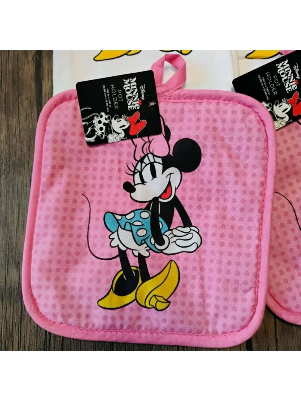 Disney Minnie Mouse 4 Pc Kitchen Set 2 Towels & 2 Pot Holders Pink Teal NWT